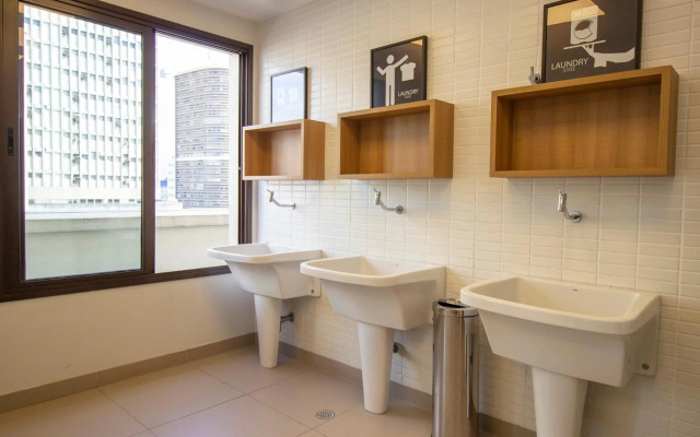 BHomy Centro Jóia em prédio histórico J223