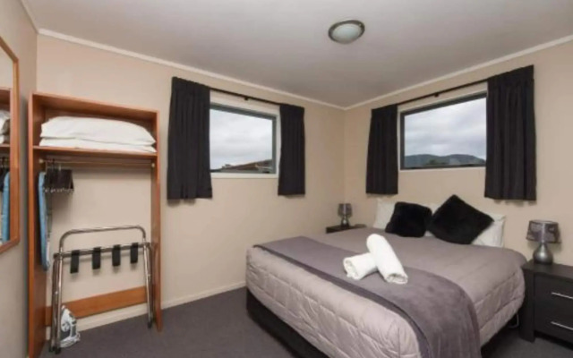 Franz Josef Top 10 Holiday Park