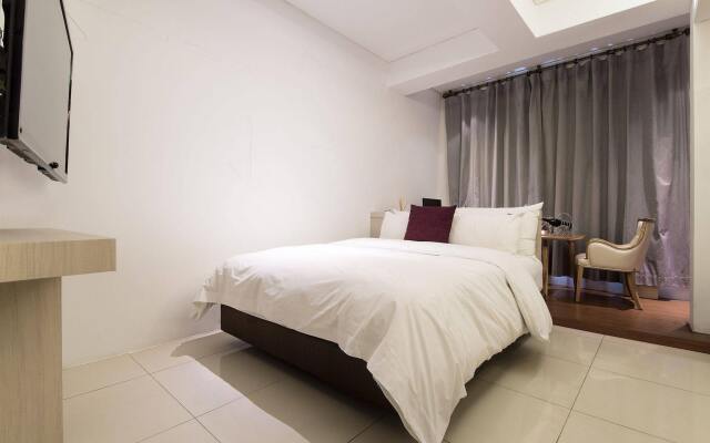 Smart Hotel Geumjeong