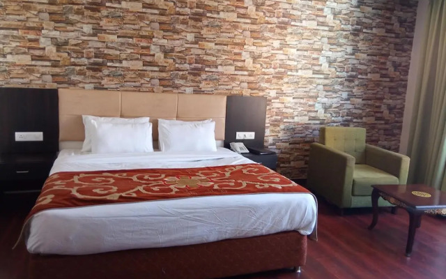 Summit Denzong Hotel & Spa
