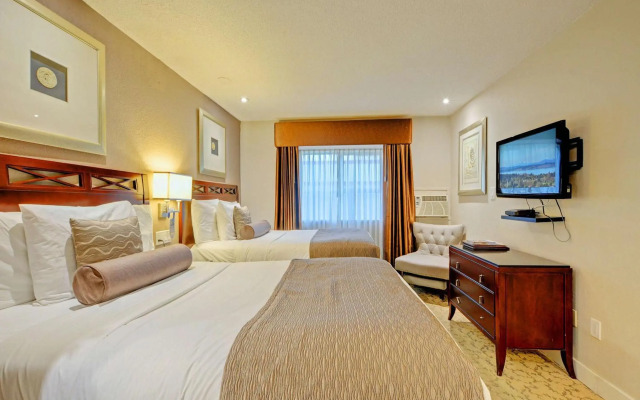 Red Lion Inn and Suites