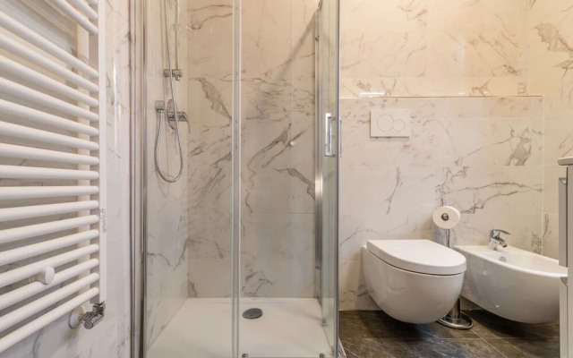 Gold Venetian New Style Ca' D'Oro