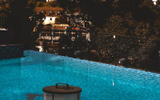 SQUARE hotel