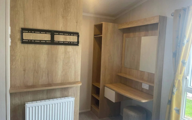 2 Bed-sleeps 6-patio-parking-pet Friendly