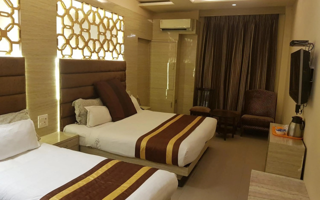 Hotel CJ International – Guest Rooms – Amritsar