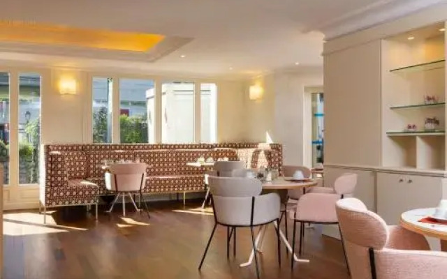 Le Plessis Grand Hotel