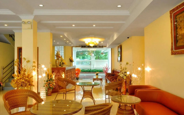 Royal Golden View Hotel