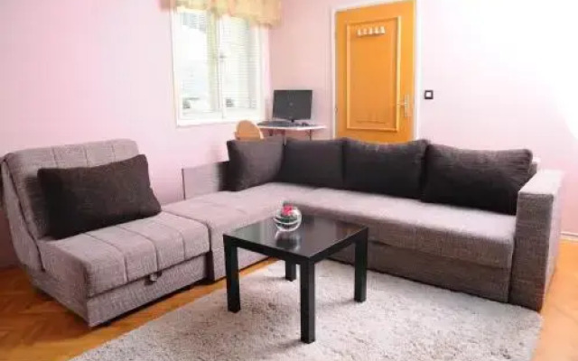 Apartment Sweet House Belgrade