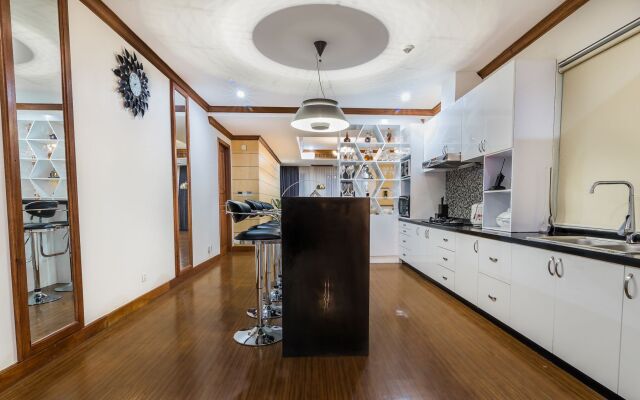 KT Apartment