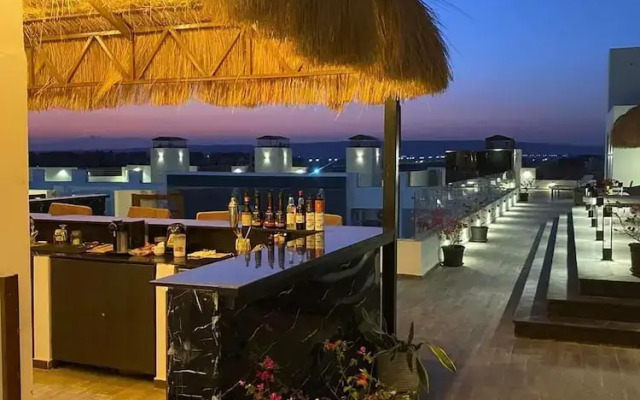 Sunset Oasis Studio Imperial Resort in Hurgunda
