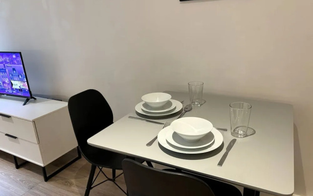 Cozy Studio in Solihull - NEC or Airport