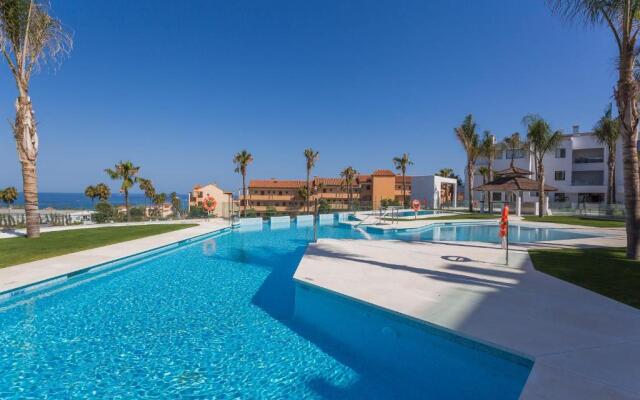 Luxury 2BR Seaviews - Santa Barbara Heights