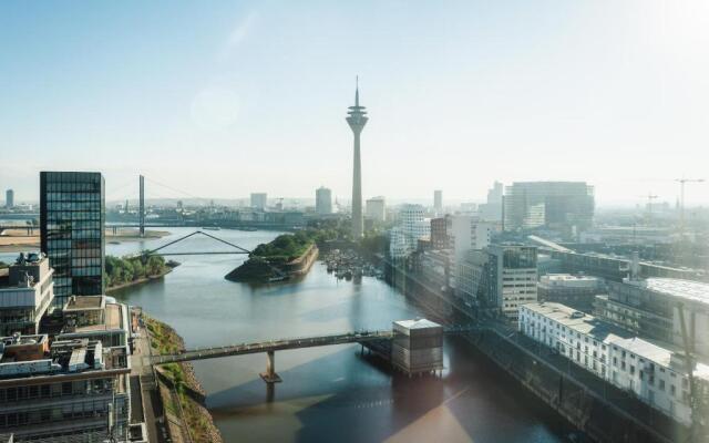 HENRI Hotel Düsseldorf Downtown