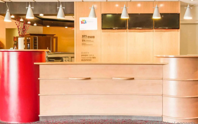 ibis Porto Gaia