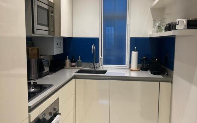 2 Bedroom Apartment just off Kings Road