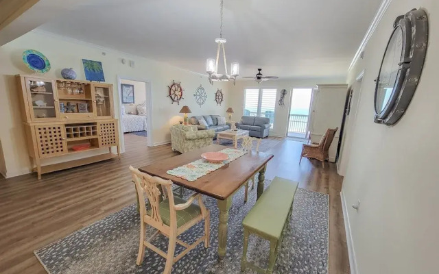 1104 Margate 3 Bedroom Condo