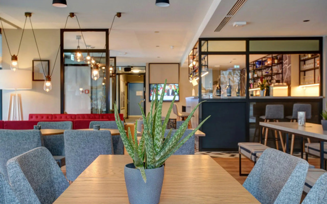 Boutique 125 Hamburg Airport