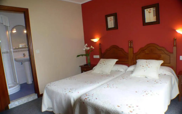 Hotel La Casona De Cardes