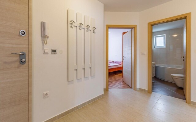 Amazing Home in Medulin With Wifi and 3 Bedrooms
