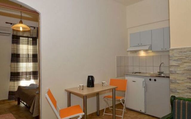 Iliana Apartments