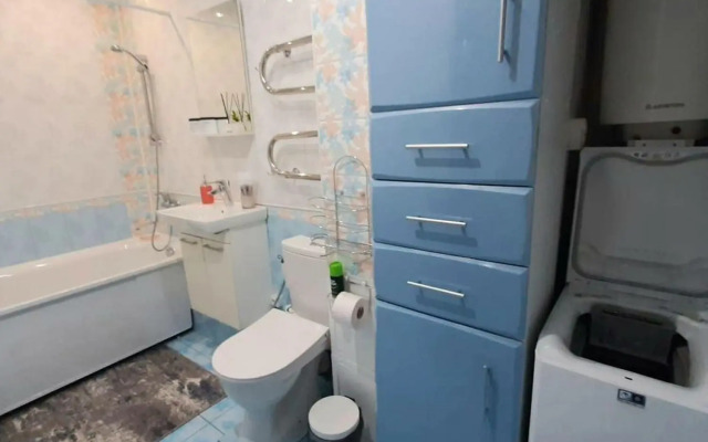 Апартаменты в микрорайоне Крылатый, 8