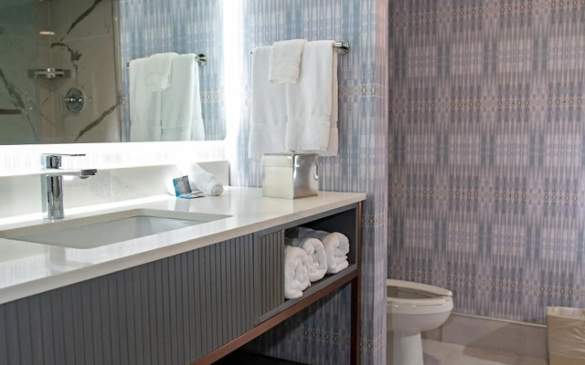 DoubleTree by Hilton Poughkeepsie Convention Center