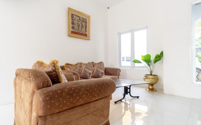 Capital O 92444 Kamojo Guest House