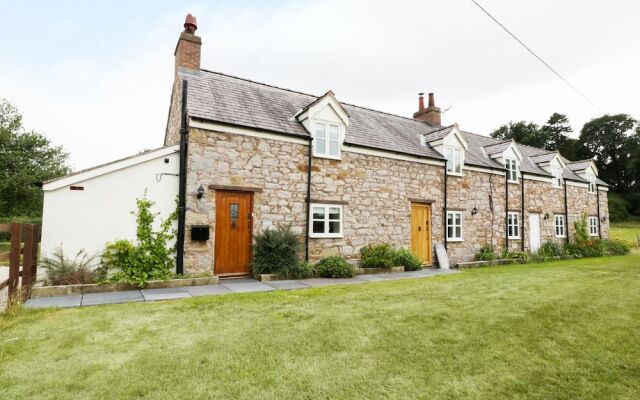 Bryn Farm Cottage