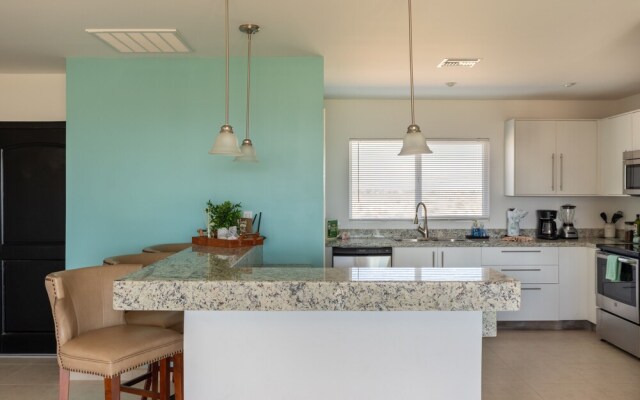 Amazing Luxury Ocean View Condo