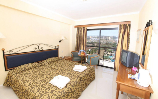Tsokkos Gardens Hotel & Apartments