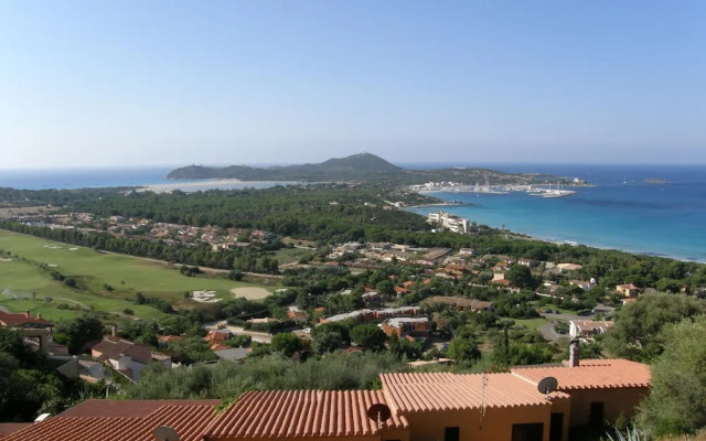 Three-room Apartment With Pool