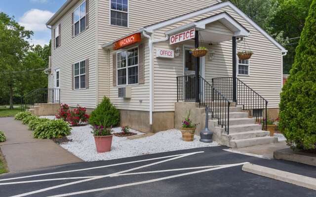 Rodeway Inn Milford - I-84