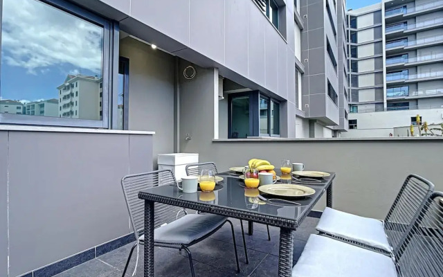 Terrace Apartment in Funchal