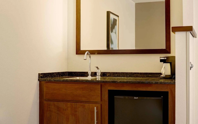 Hyatt Place Columbus Dublin