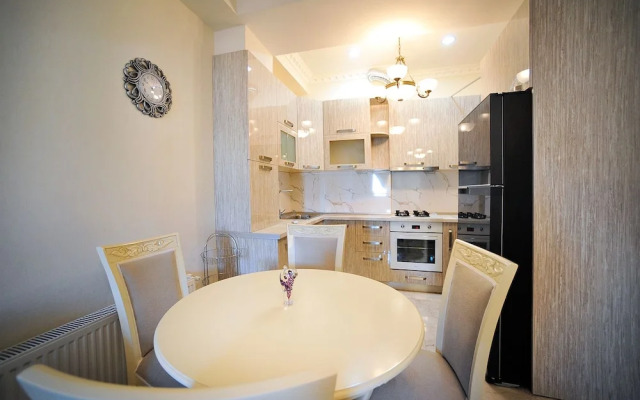 Апартаменты на ул. Костава