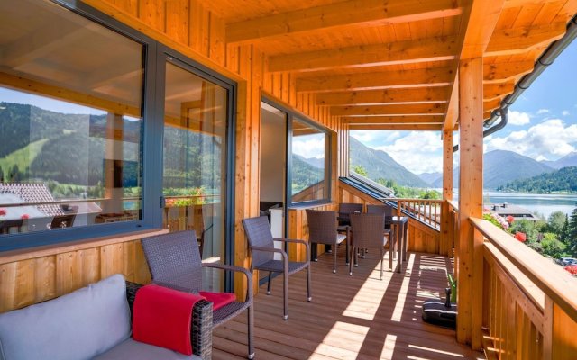 Sunlit Apartment near Ski Area in Weissensee