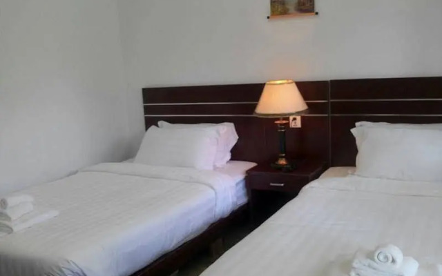 Ream Boutique Hotel