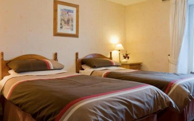 Kings Arms Hotel