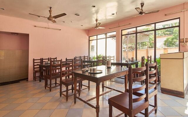 Triveni Tourist Home