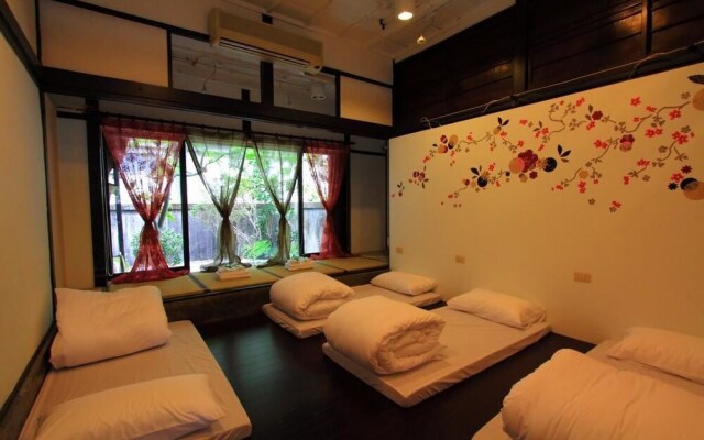 Daydream Hostel