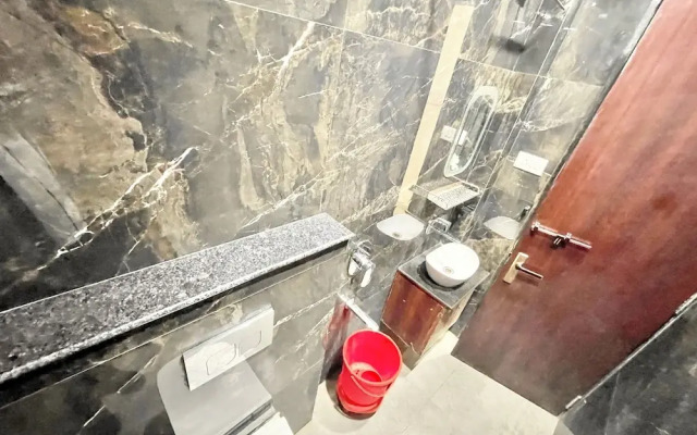 Hotel Sunayana Guest House - Varanasi
