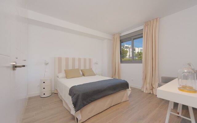 Apartment Yvonny Cabopino Canovas