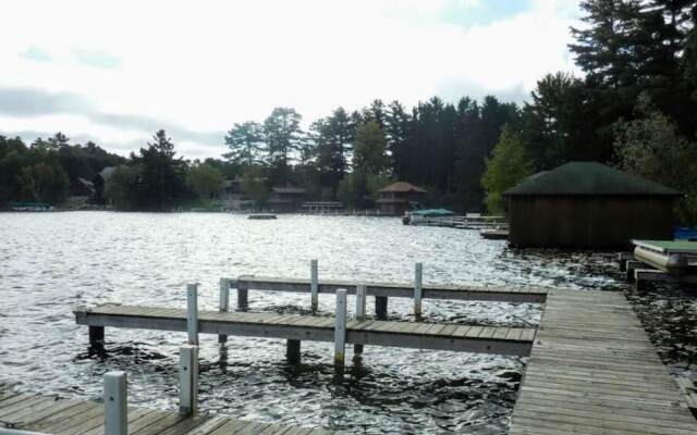 Duxbury 2 Bedroom Condo