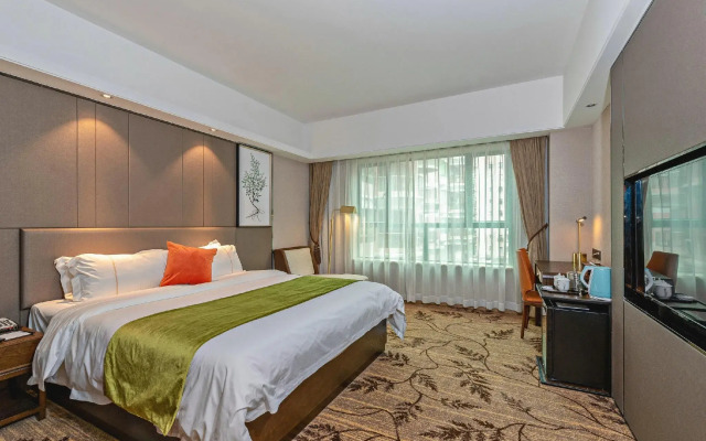 New Pearl River Hotel