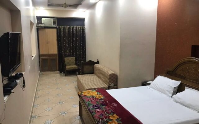 Ashu Villa Guest House