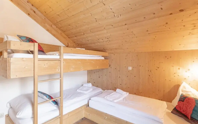 Spacious Chalet With IR Sauna and Whirlpool