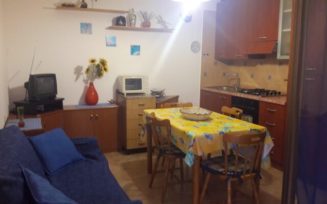 Apartment With One Bedroom In Chianchitta, With Wonderful Mountain View And Balcony 2 Km From The Beach