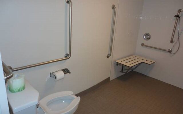 Lakehead University Residence and Conference Centre