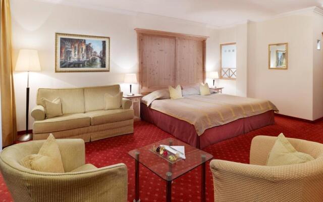 Harisch Hotel Weisses Rössl