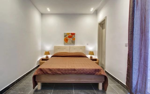 Deluxe Apartment in a Prime Location, Wifi